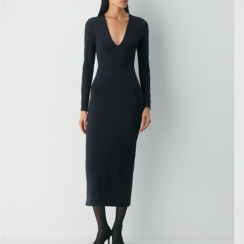 Aritzia Black Contour Dress